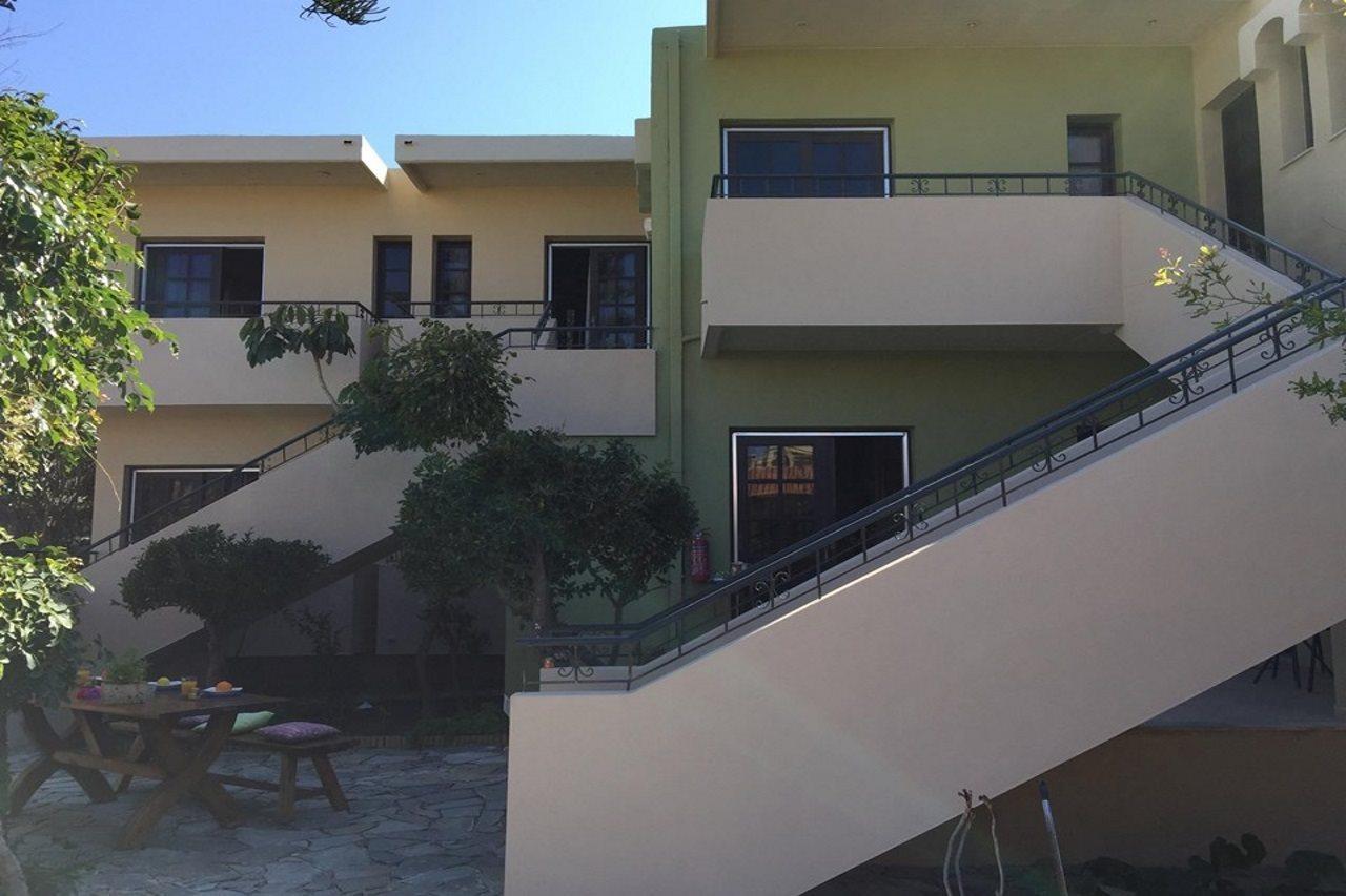 Evangelos Apartments Platanés エクステリア 写真