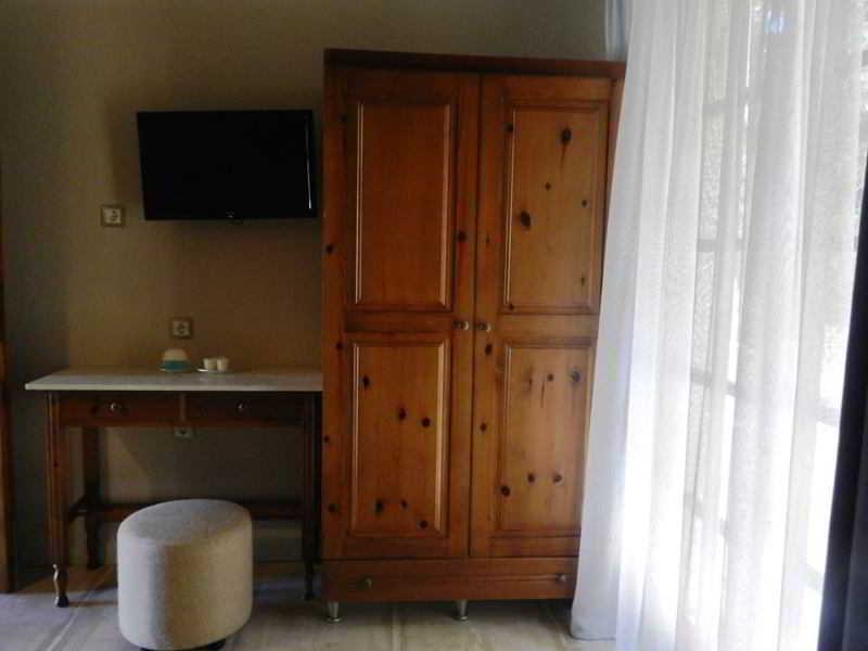 Evangelos Apartments Platanés エクステリア 写真