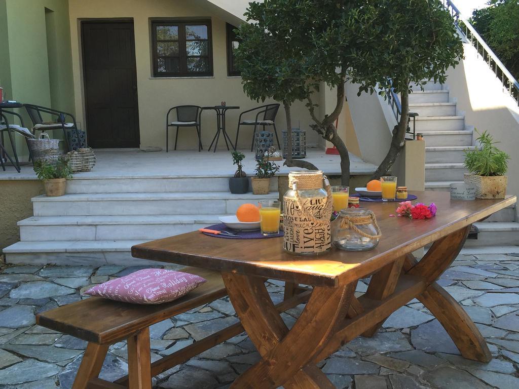 Evangelos Apartments Platanés エクステリア 写真