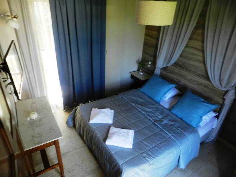 Evangelos Apartments Platanés エクステリア 写真