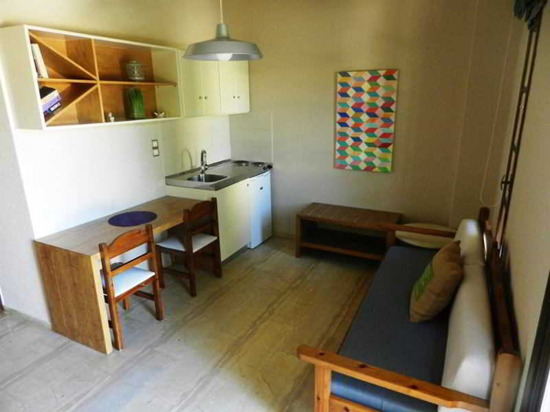 Evangelos Apartments Platanés エクステリア 写真